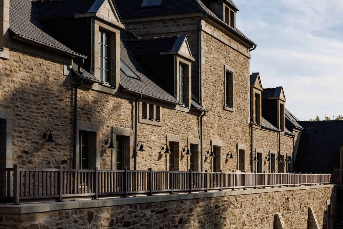 Villa Belem Rear view of the Manor House with its new terraces ©Christophe Le Potier 3P9A6678