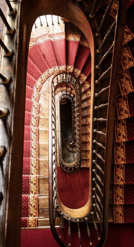 Spiral staircase at Locguénolé Castle