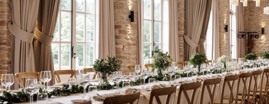 Privater Hochzeitsempfangsraum am Meer im Domaine de Locguénolé 5-Sterne-Hotel in der Bretagne im Morbihan